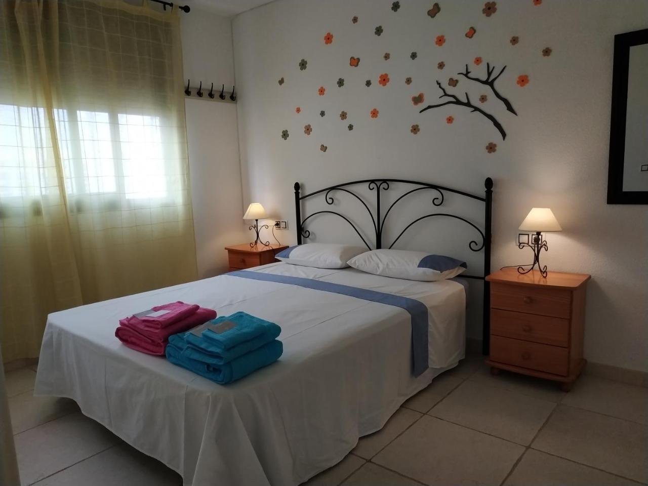 Apartamentos Tamarindo Cala De Finestrat Esterno foto